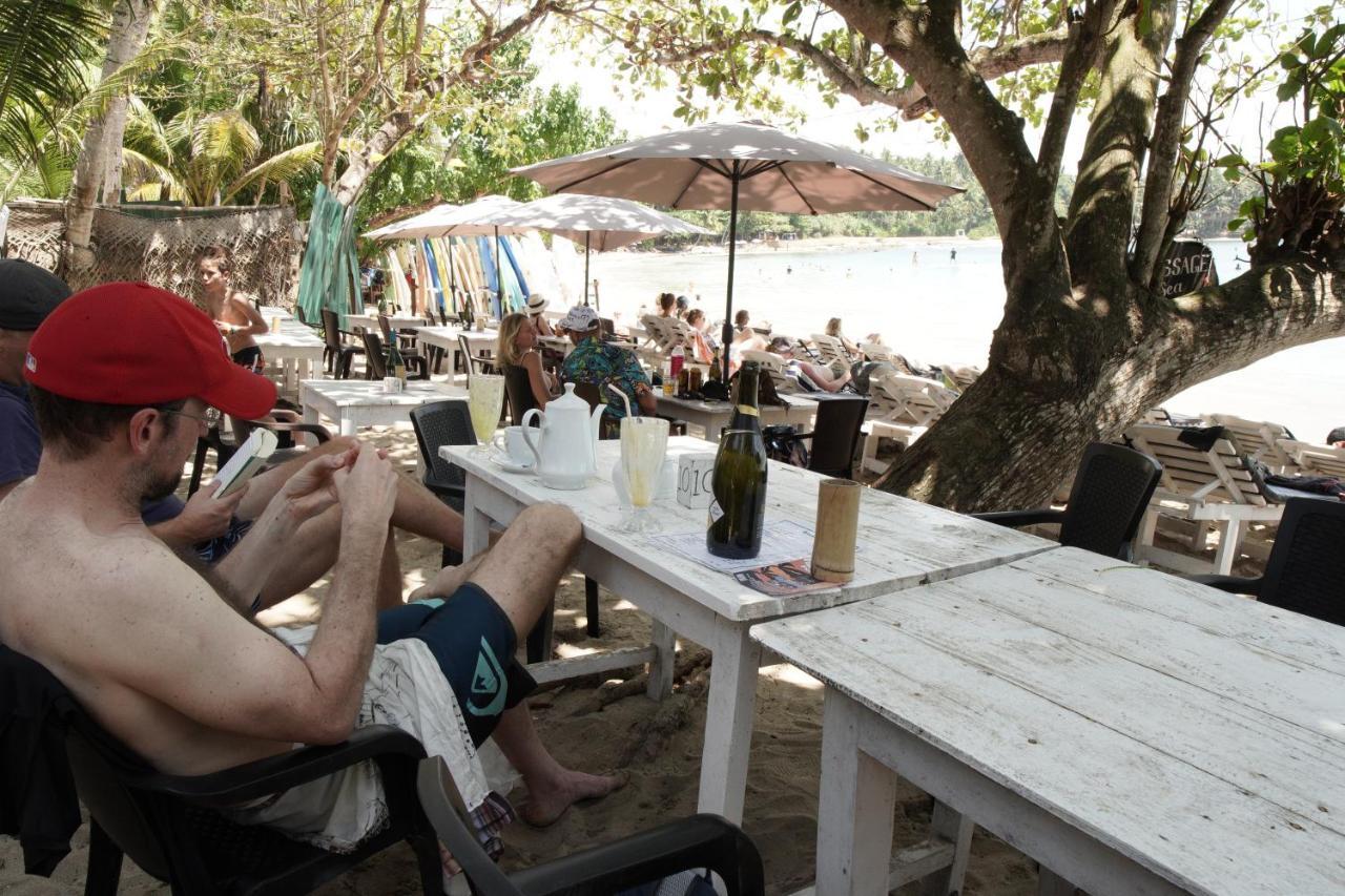 Surf Nest Hiriketiya Otel Dikwella Dış mekan fotoğraf