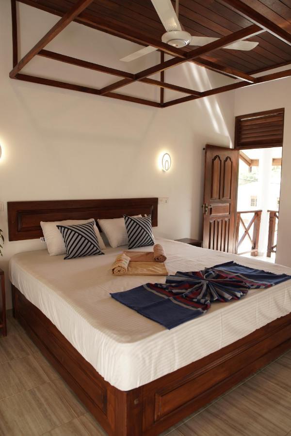 Surf Nest Hiriketiya Otel Dikwella Dış mekan fotoğraf