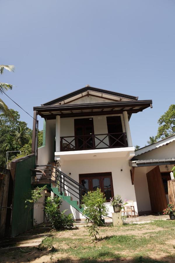 Surf Nest Hiriketiya Otel Dikwella Dış mekan fotoğraf