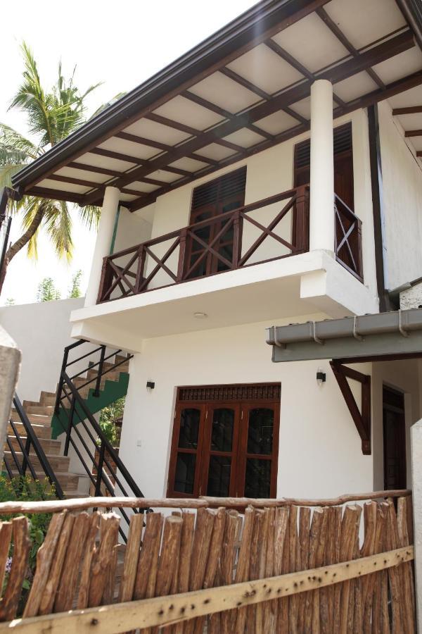 Surf Nest Hiriketiya Otel Dikwella Dış mekan fotoğraf
