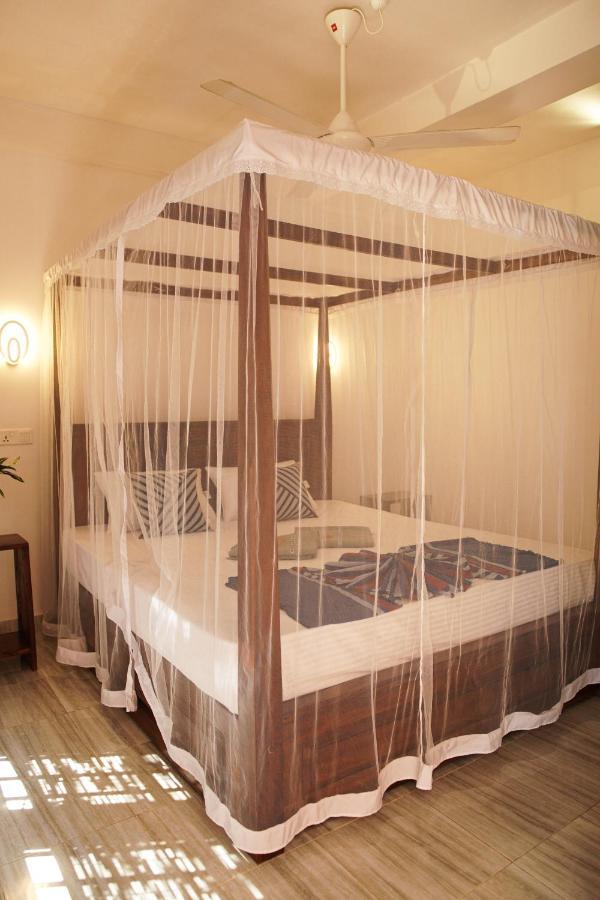 Surf Nest Hiriketiya Otel Dikwella Dış mekan fotoğraf